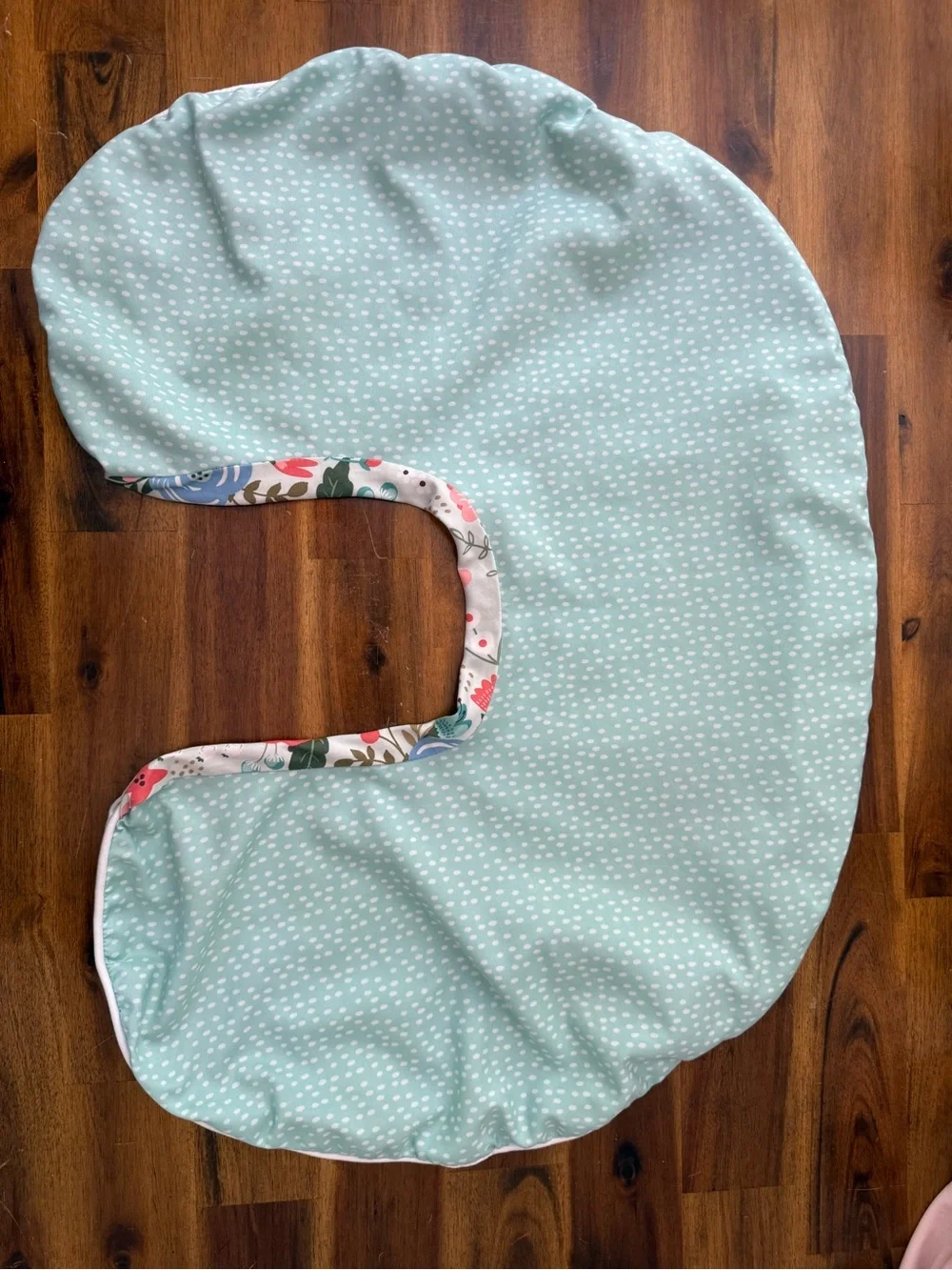 Baby Girl Sleep & Feeding Bundle (7 Pieces)